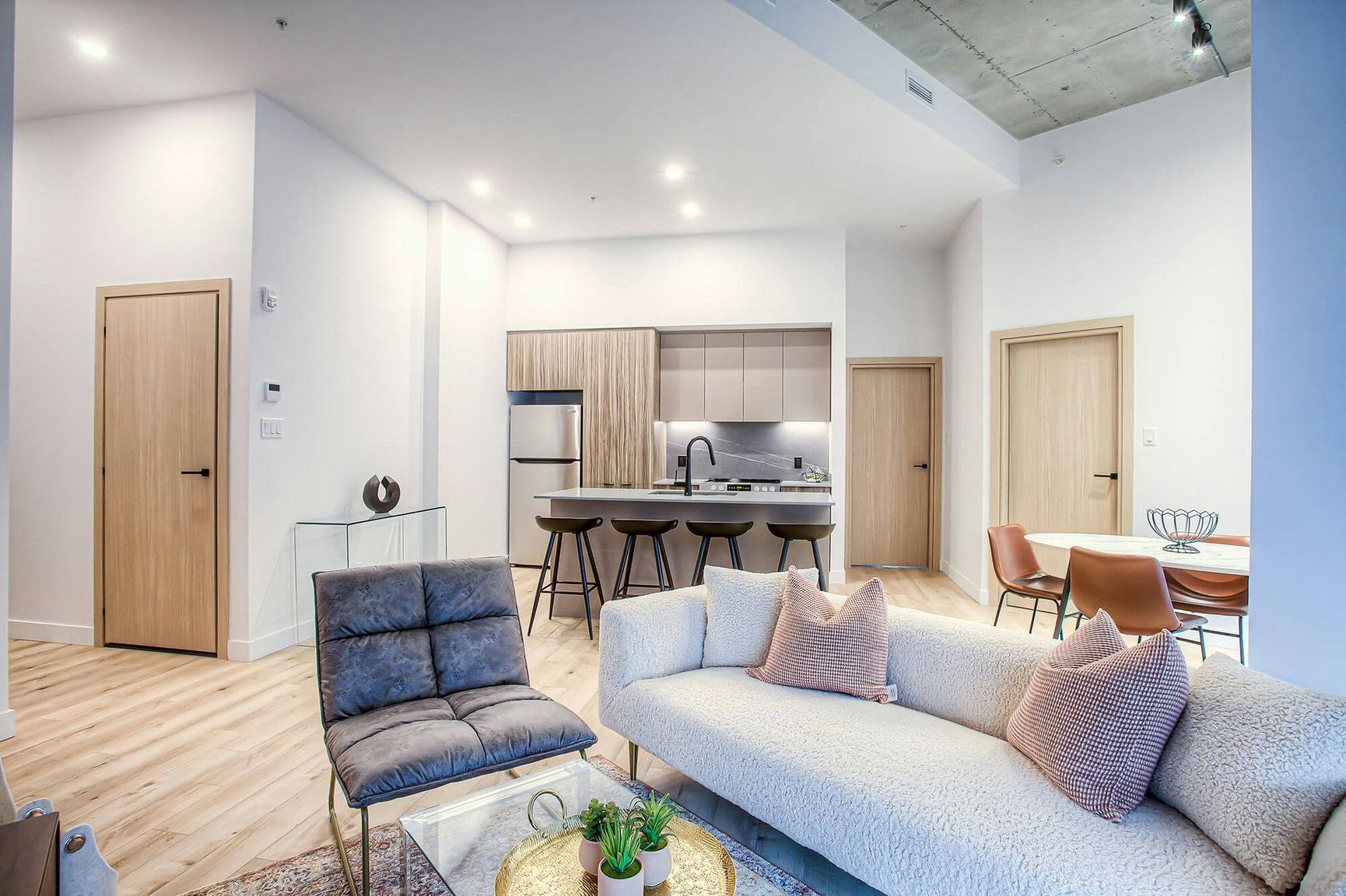 503-439 Thérèse Lavoie Roux Avenue, Montréal, QC, H2V 0B1 - 23