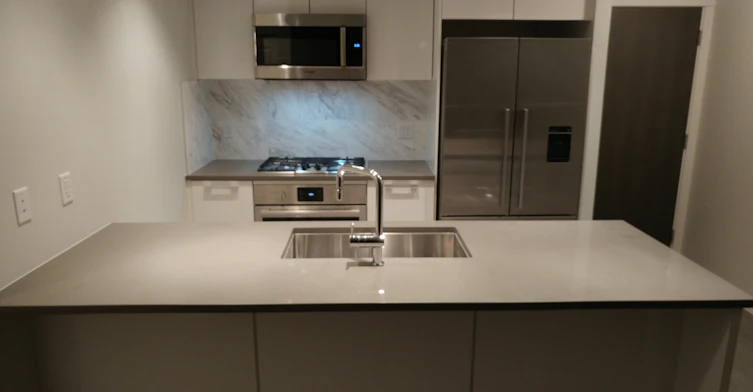 1206-3281 E Kent Avenue, Vancouver, BC, V5S 0C4 - 2