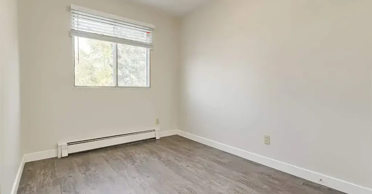 15-5909 47a Avenue, Camrose, AB, T4V 0H3 - 10