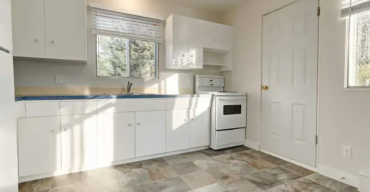22-5909 47a Avenue, Camrose, AB, T4V 0H3 - 6