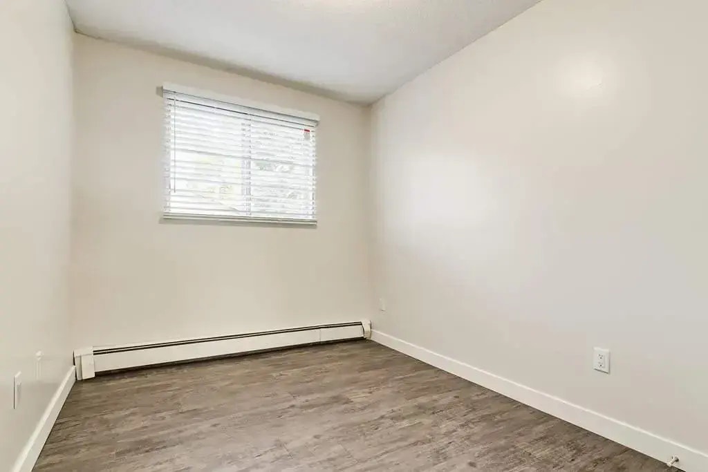 22-5909 47a Avenue, Camrose, AB, T4V 0H3 - 20