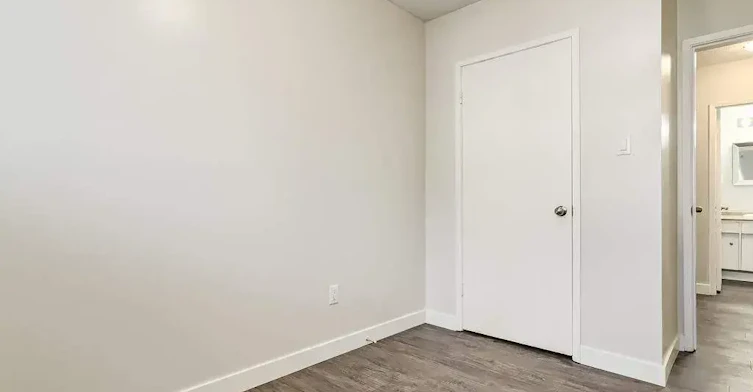 24-5909 47a Avenue, Camrose, AB, T4V 0H3 - 21