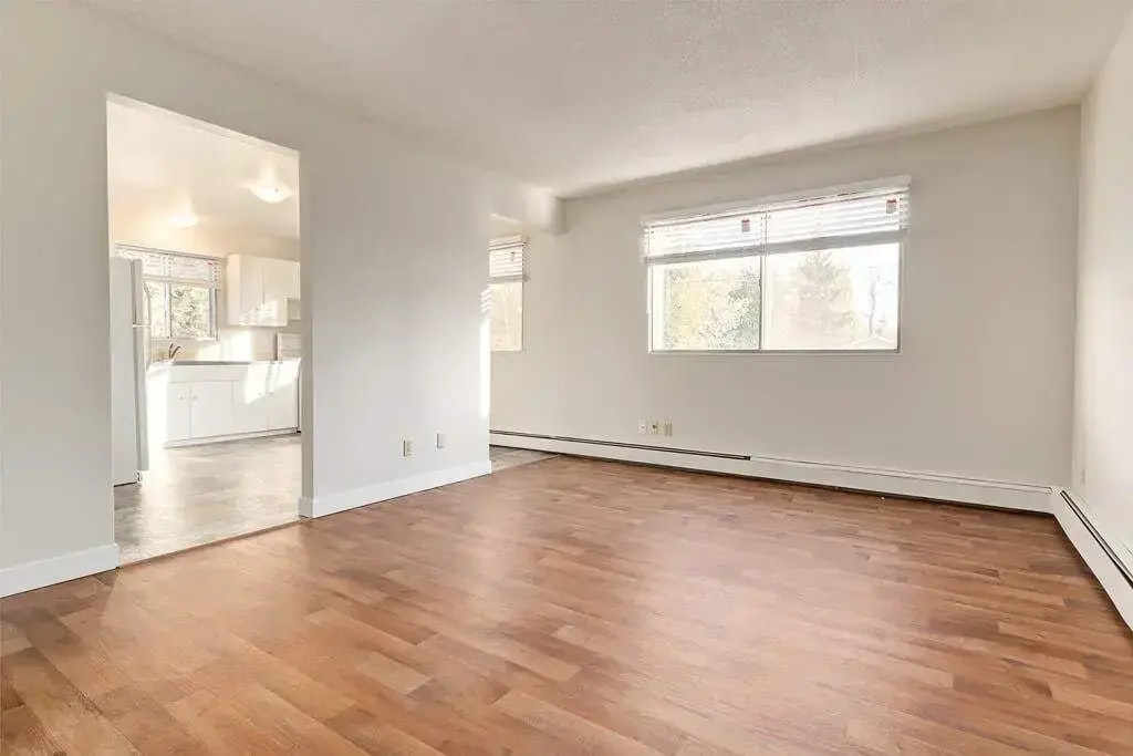 24-5909 47a Avenue, Camrose, AB, T4V 0H3 - 9