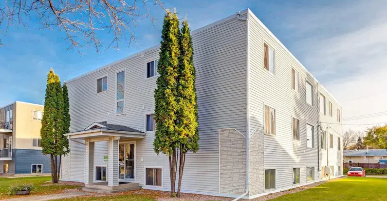 24-5909 47a Avenue, Camrose, AB, T4V 0H3 - 23