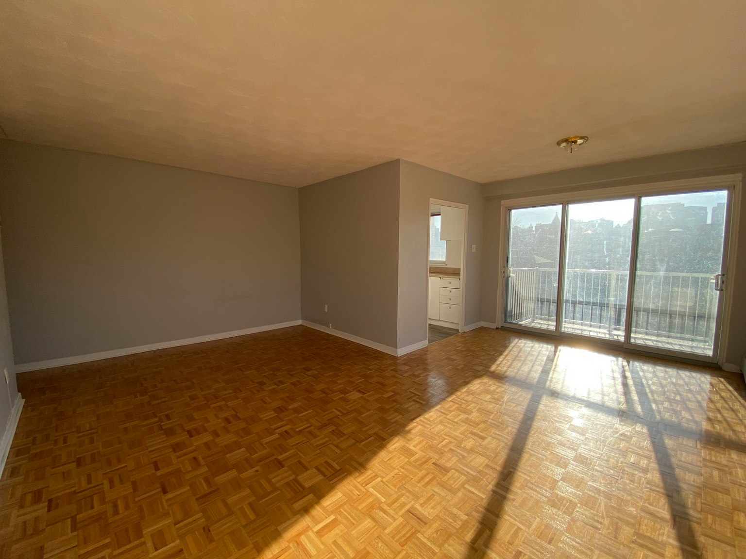 311-290 Nelson Street, Ottawa, ON, K1N 7S3 - 2