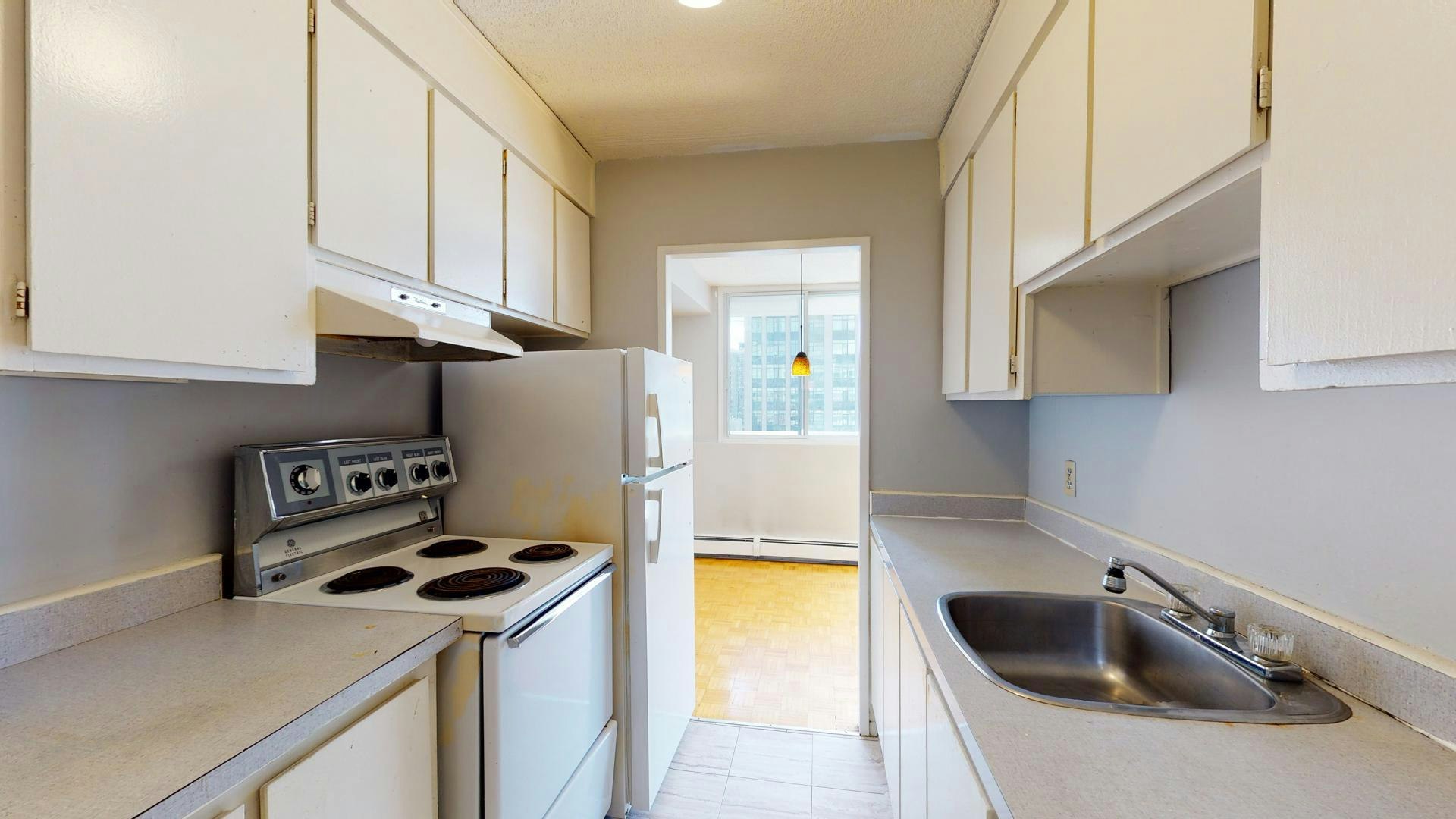 230 Gloucester Street, Ottawa, ON, K2P 0R2