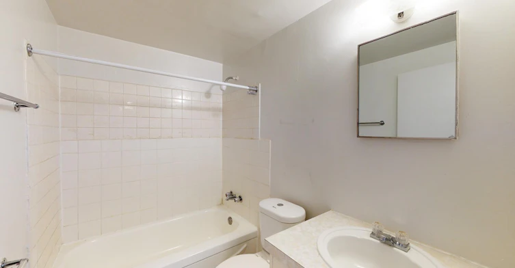 230 Gloucester Street, Ottawa, ON, K2P 0R2 - 3