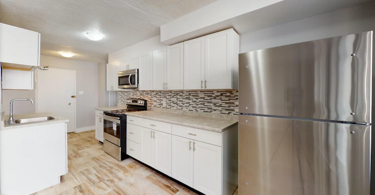 1104-230 Gloucester Street, Ottawa, ON, K2P 0R2 - 2