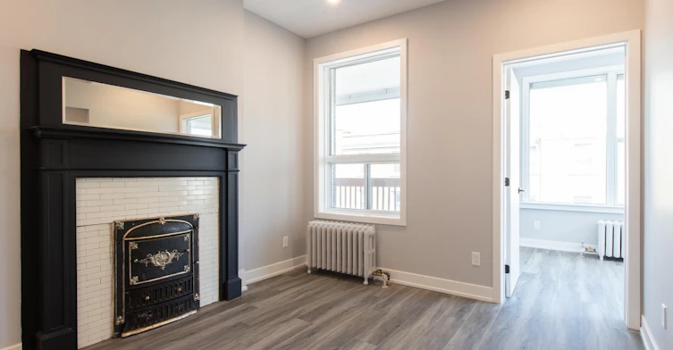 19-404 Elgin Street, Ottawa, ON, K2P 1N3