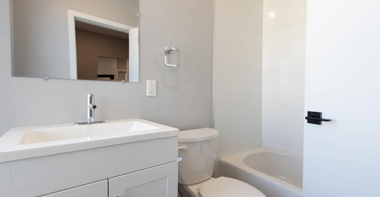 19-404 Elgin Street, Ottawa, ON, K2P 1N3 - 13