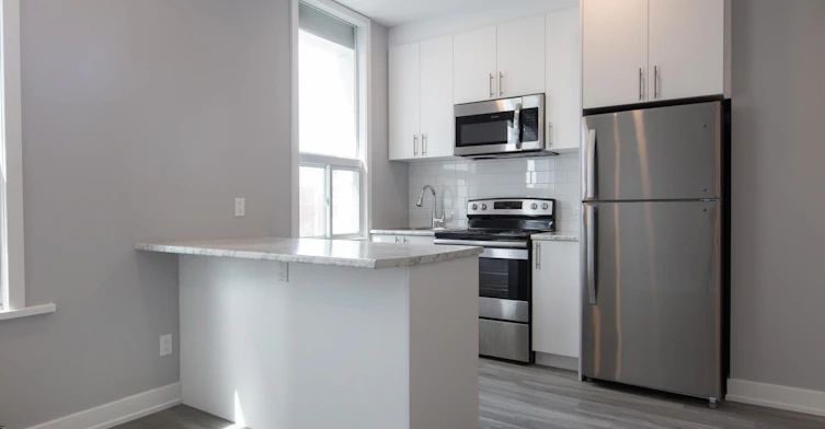 15-404 Elgin Street, Ottawa, ON, K2P 1N3 - 2