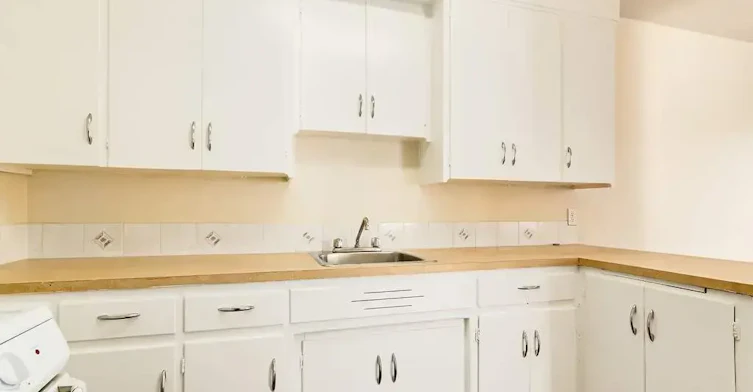 15-12607 118 Avenue NW, Edmonton, AB, T5L 2K8 - 9