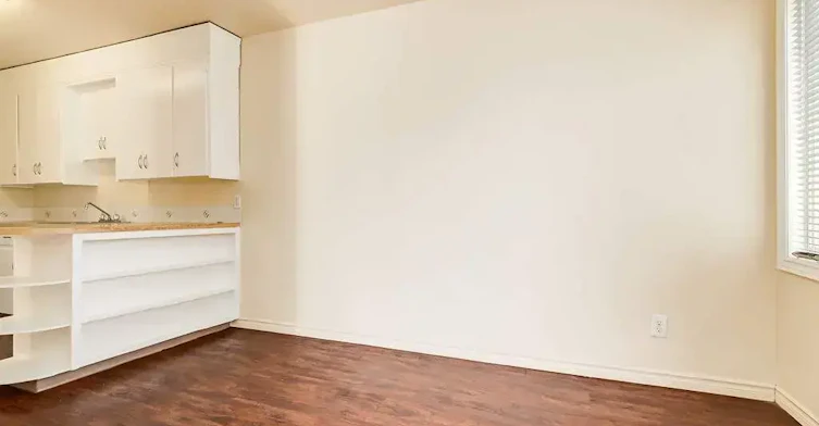 15-12607 118 Avenue NW, Edmonton, AB, T5L 2K8 - 13