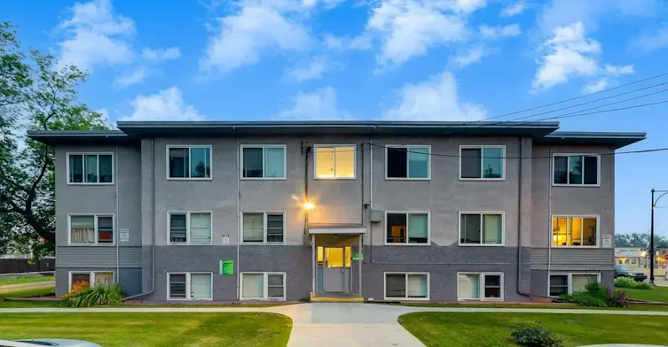 15-12607 118 Avenue NW, Edmonton, AB, T5L 2K8 - 24