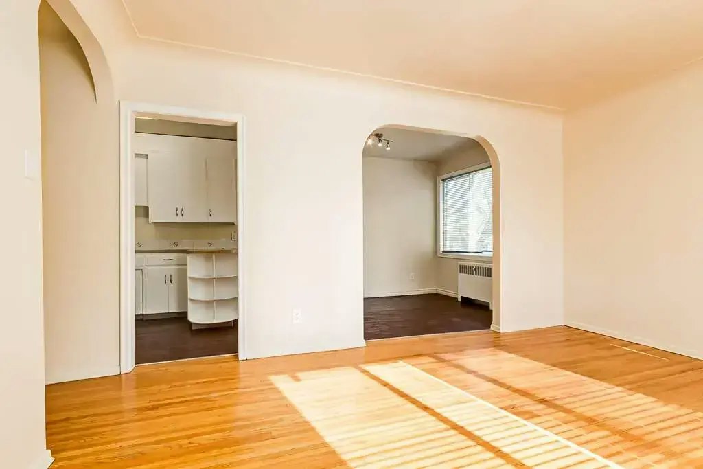 9-12607 118 Avenue NW, Edmonton, AB, T5L 2K8 - 17