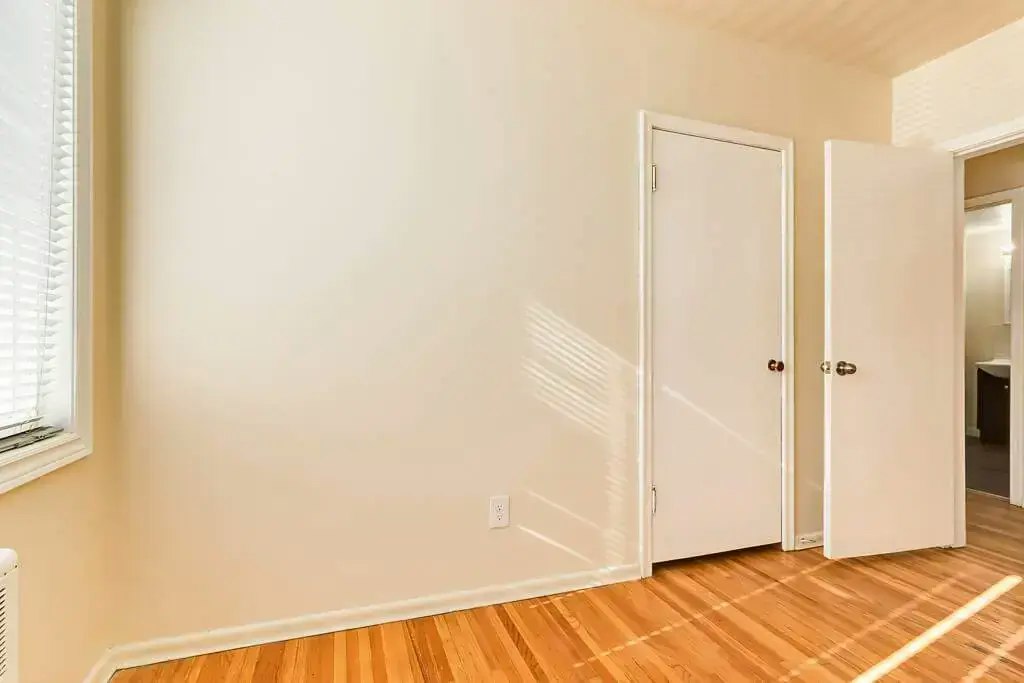 9-12607 118 Avenue NW, Edmonton, AB, T5L 2K8 - 20