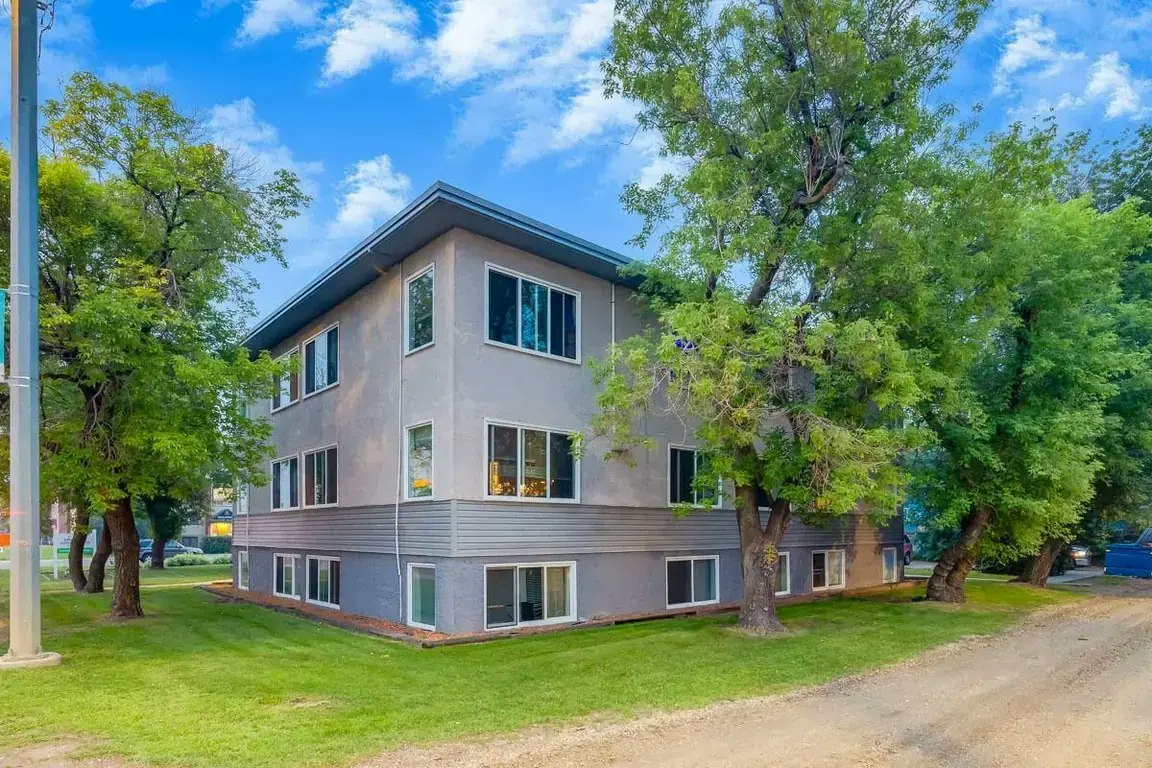 9-12607 118 Avenue NW, Edmonton, AB, T5L 2K8 - 23