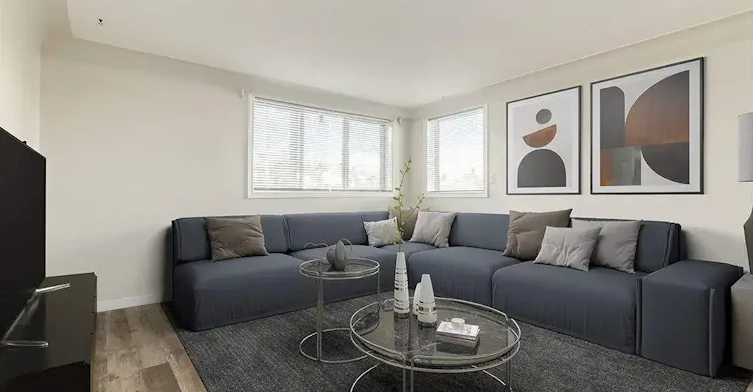 9-12607 118 Avenue NW, Edmonton, AB, T5L 2K8 - 2