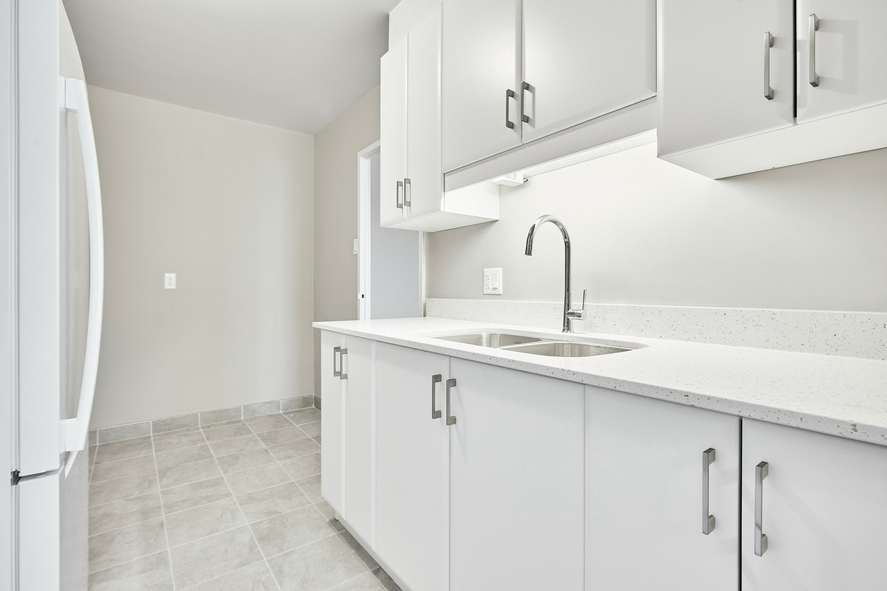 1A1RD-860 Canterbury Avenue, Ottawa, ON, K1G 3B2 - 9