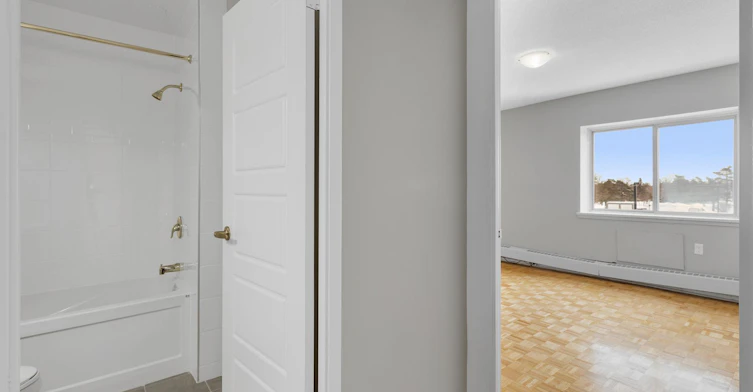 1ARF 1st Floor-860 Canterbury Avenue, Ottawa, ON, K1G 3B2 - 7