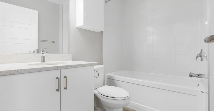 1ARF 1st Floor-860 Canterbury Avenue, Ottawa, ON, K1G 3B2 - 11