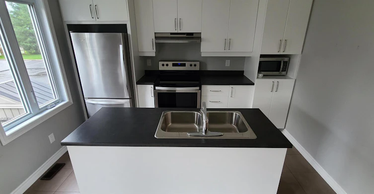 3-500 Ovana Crescent, Alfred, ON, K0A 3K0 - 5