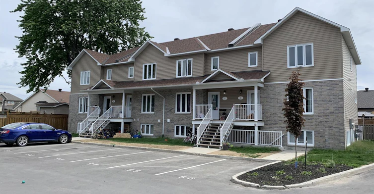 3-500 Ovana Crescent, Alfred, ON, K0A 3K0