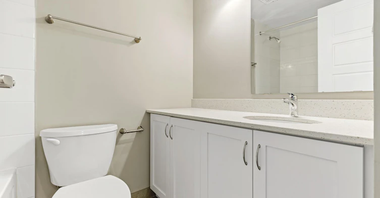 3D1RAC-2240 Halifax Drive, Ottawa, ON, K1G 2H5 - 2
