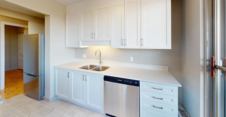 2BR-2240 Halifax Drive, Ottawa, ON, K1G 2H5