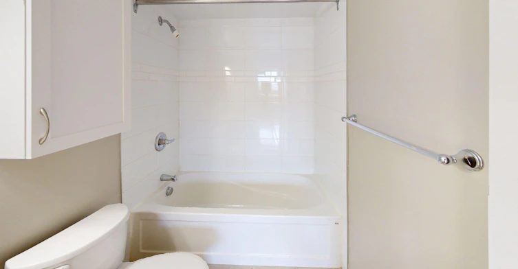 3DRAC-2240 Halifax Drive, Ottawa, ON, K1G 2H5 - 7