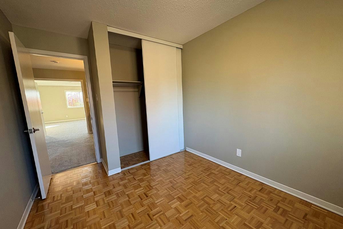 2 Tamara Way, Ottawa, ON, K2M 2N6 - 17