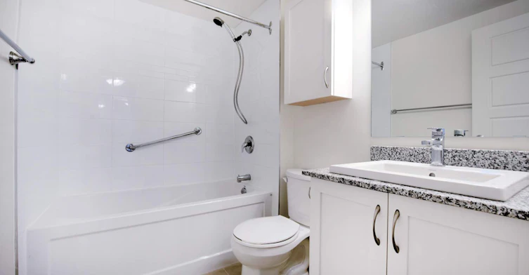 2A-111 Wurtemburg Street, Ottawa, ON, K1N 8R4 - 6