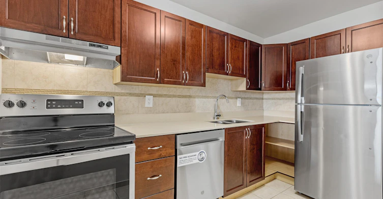 1A-211 Wurtemburg Street, Ottawa, ON, K1N 8R4 - 2