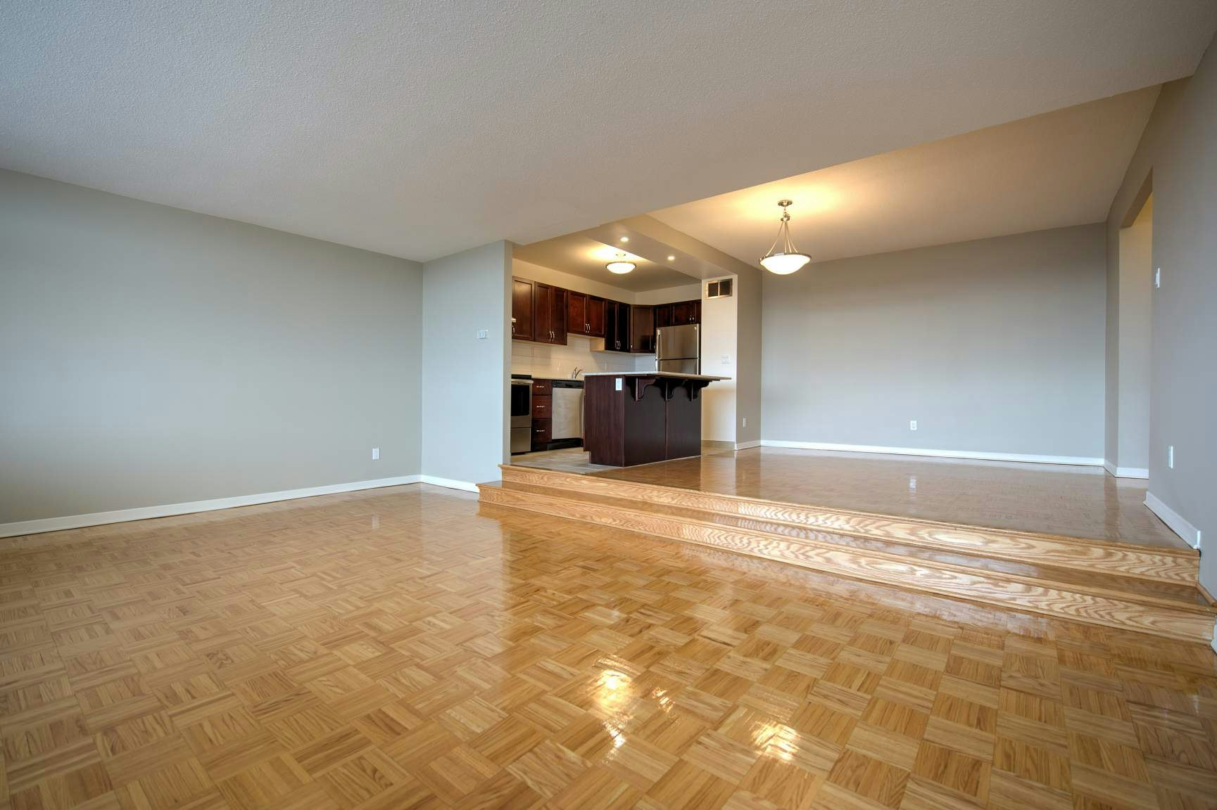 2A-211 Wurtemburg Street, Ottawa, ON, K1N 8R4 - 2