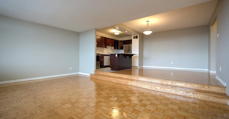 2A-211 Wurtemburg Street, Ottawa, ON, K1N 8R4 - 2