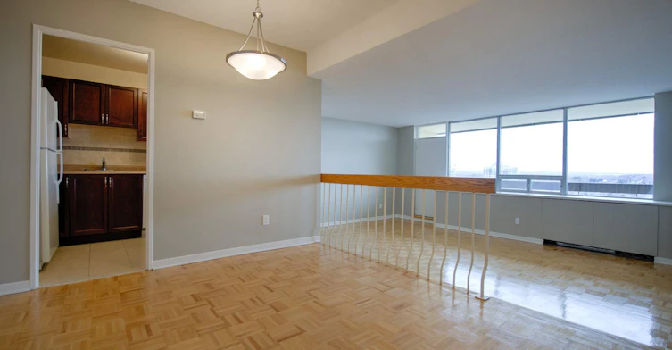 2B-211 Wurtemburg Street, Ottawa, ON, K1N 8R4