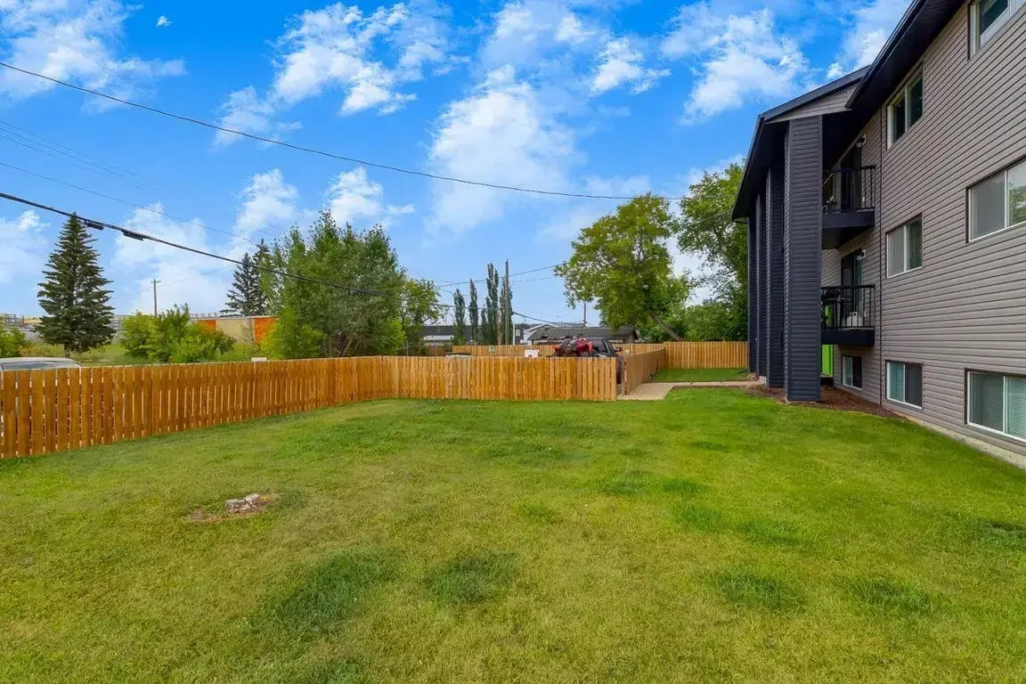 303-5520 51 Street, Lloydminster City West, AB, T9V 0R1 - 12