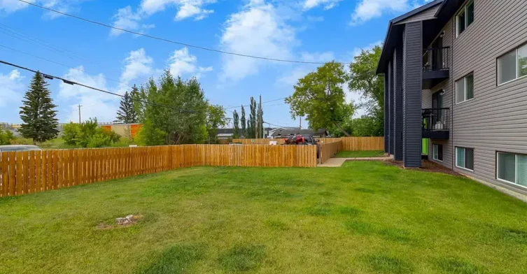 303-5520 51 Street, Lloydminster City West, AB, T9V 0R1 - 12