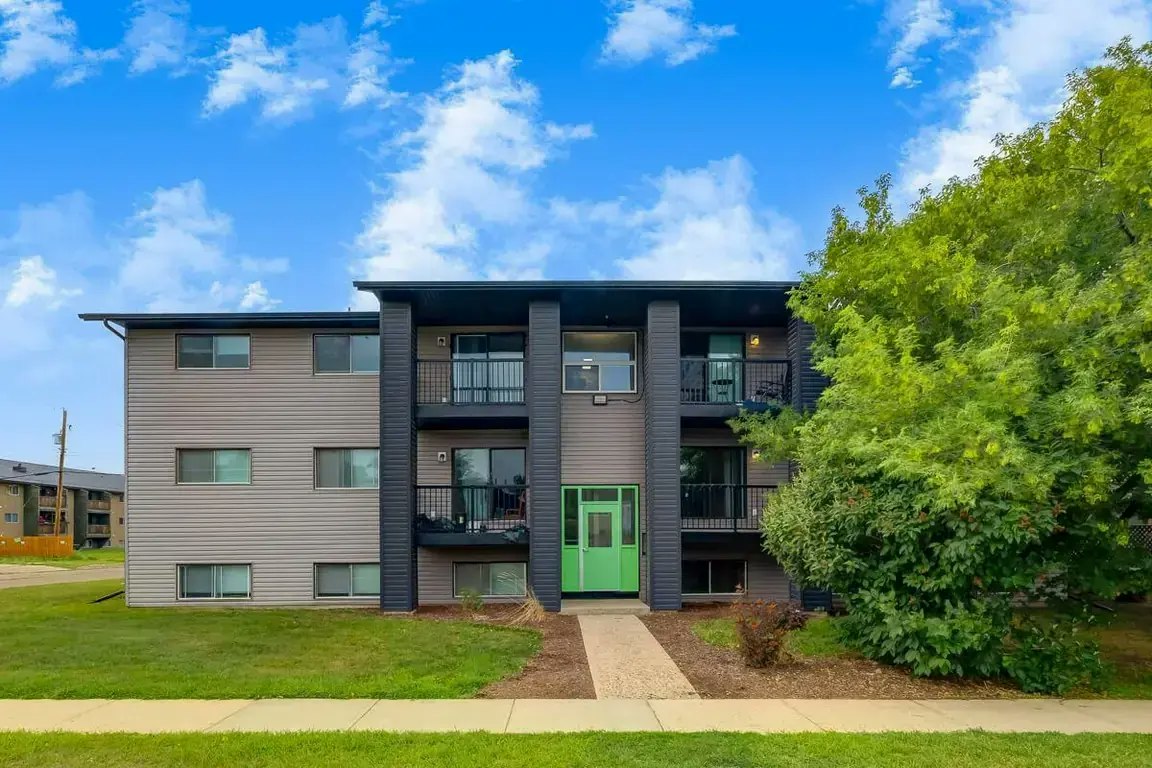 203-5520 51 Street, Lloydminster City West, AB, T9V 0R1 - 8