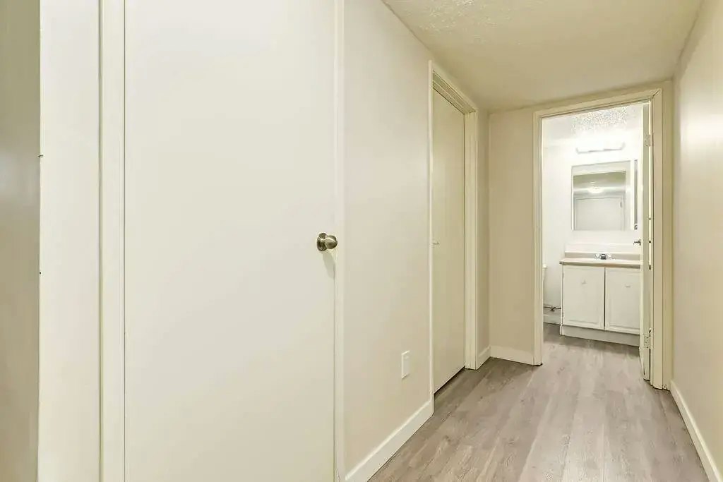 203-5520 51 Street, Lloydminster City West, AB, T9V 0R1 - 6