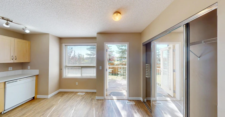 111 Tarawood Lane Northeast, Calgary, AB, T3J 5C2 - 6