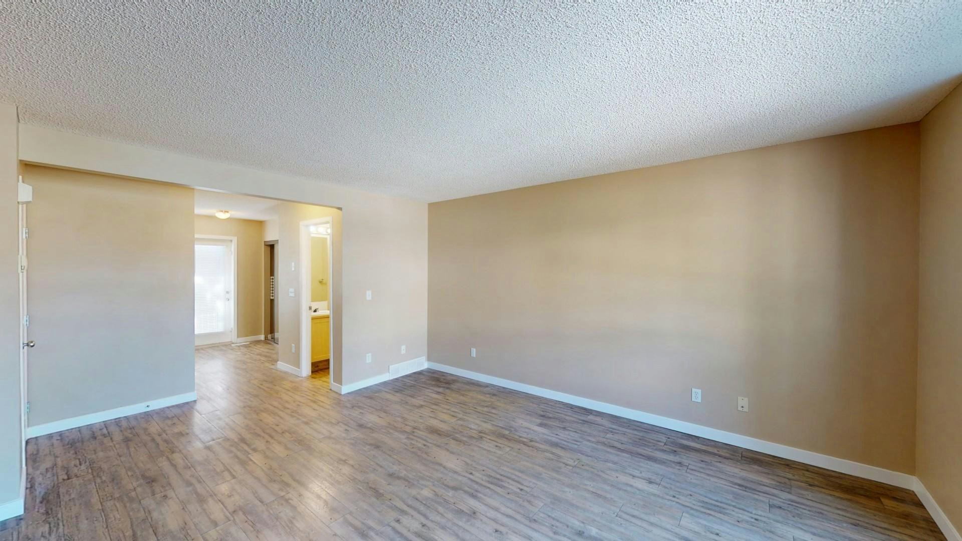 111 Tarawood Lane Northeast, Calgary, AB, T3J 5C2 - 4