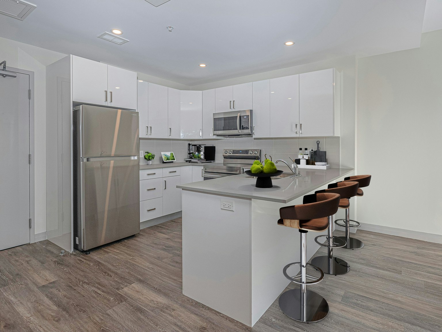 105-160 Lancaster Drive, Welland, ON, L3C 0J3 - 13