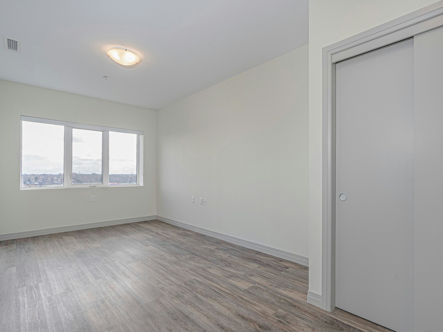 105-160 Lancaster Drive, Welland, ON, L3C 0J3 - 19