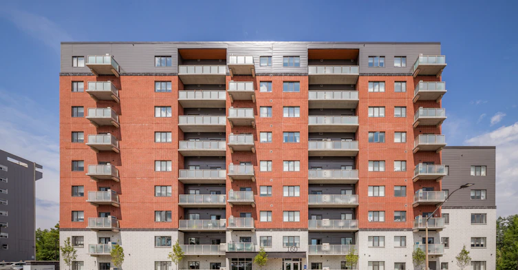 105-160 Lancaster Drive, Welland, ON, L3C 0J3 - 2