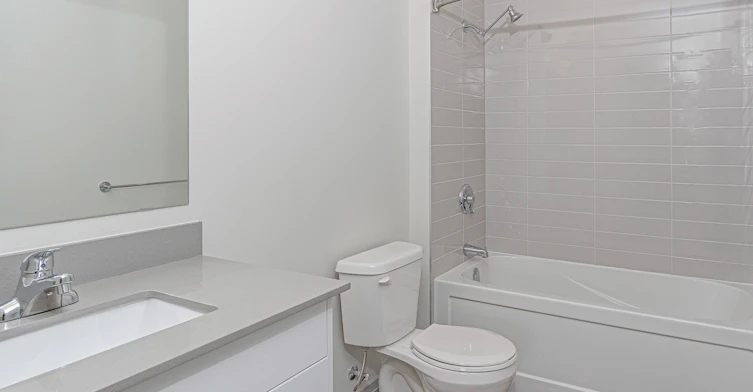 910-160 Lancaster Drive, Welland, ON, L3C 0J3 - 22