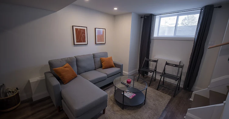 B-858 Bronson Avenue, Ottawa, ON, K1S 4G7 - 3