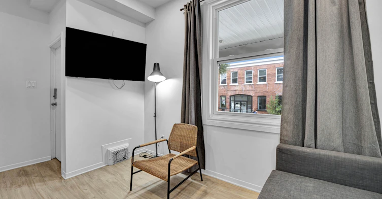 1-327 Catherine Street, Ottawa, ON, K1R 5T4 - 16