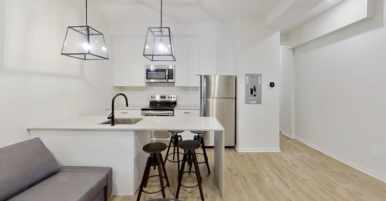 2-327 Catherine Street, Ottawa, ON, K1R 5T4