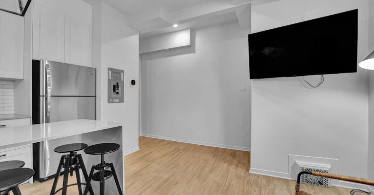 1-327 Catherine Street, Ottawa, ON, K1R 5T4 - 15